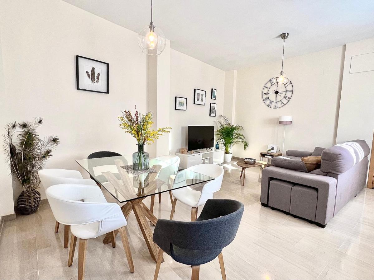 Teodosio Apartment Free Parking & Central Ac Sevilla Buitenkant foto