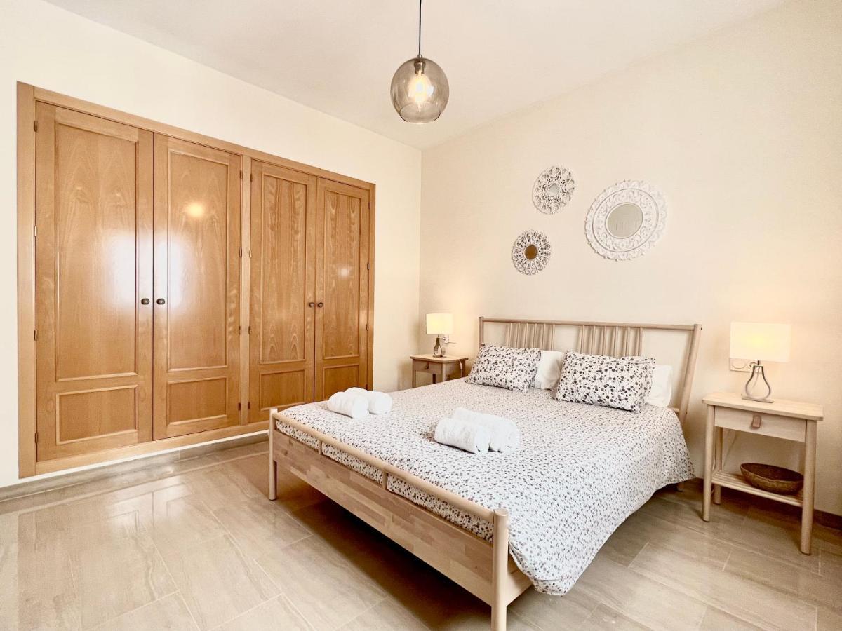 Teodosio Apartment Free Parking & Central Ac Sevilla Buitenkant foto