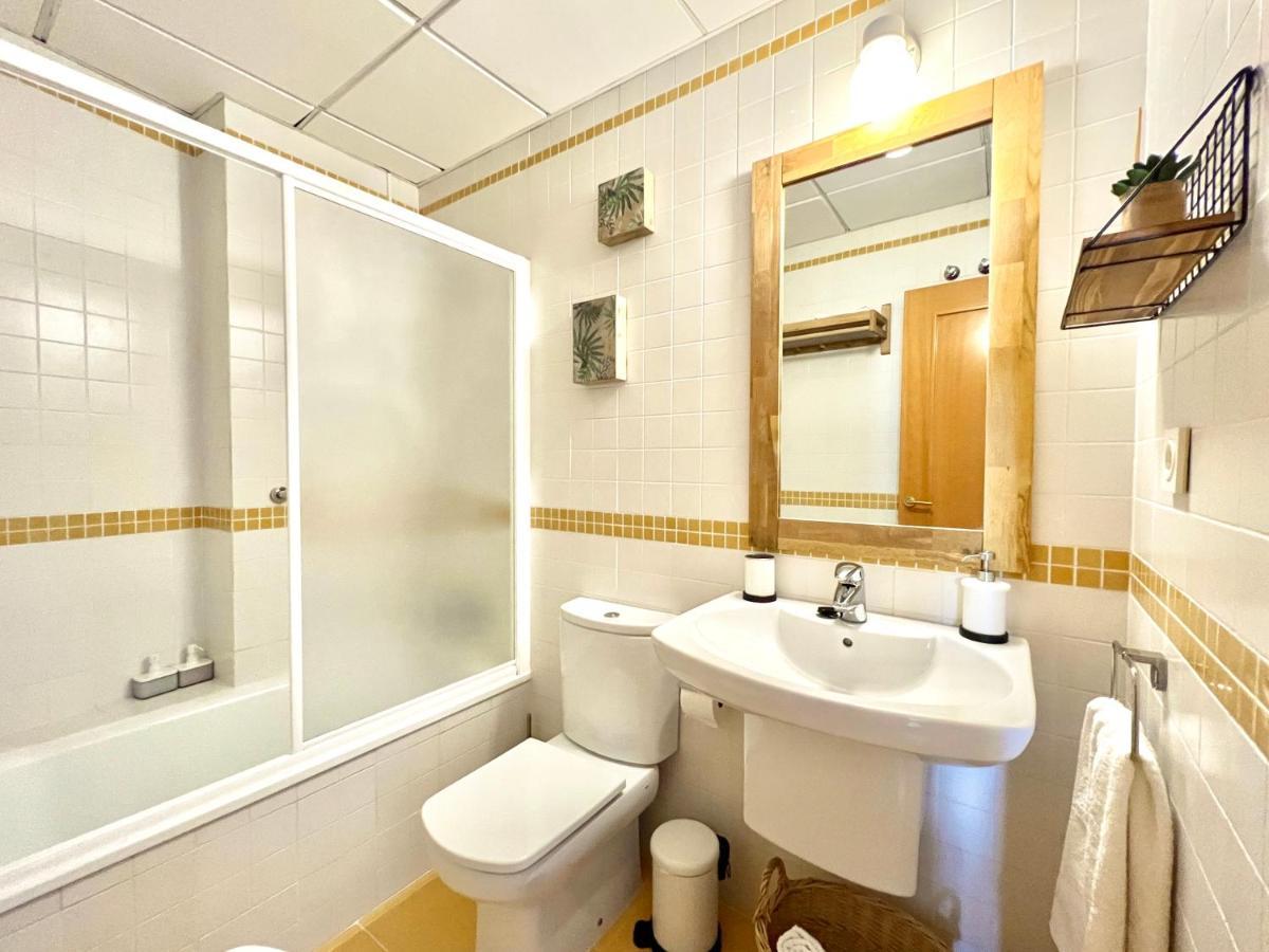 Teodosio Apartment Free Parking & Central Ac Sevilla Buitenkant foto