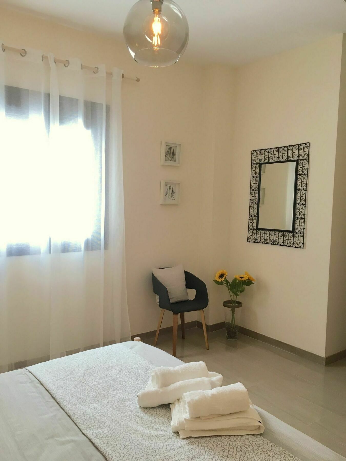 Teodosio Apartment Free Parking & Central Ac Sevilla Buitenkant foto