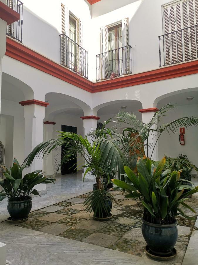 Teodosio Apartment Free Parking & Central Ac Sevilla Buitenkant foto