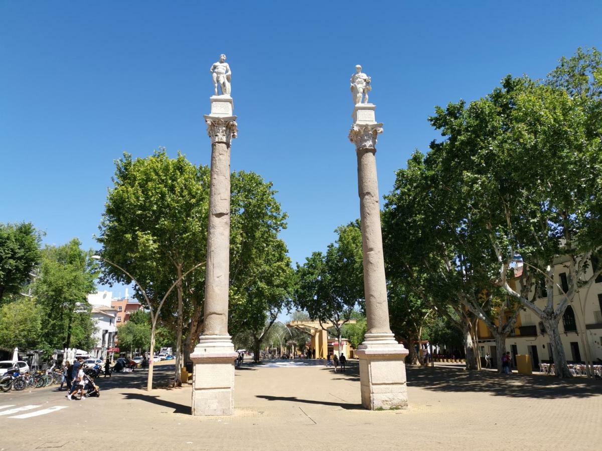 Teodosio Apartment Free Parking & Central Ac Sevilla Buitenkant foto
